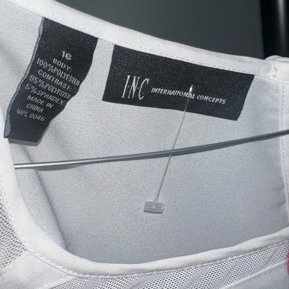 INC‎ International Concepts White Top with Pink Floral Accents - Picture 2 of 3